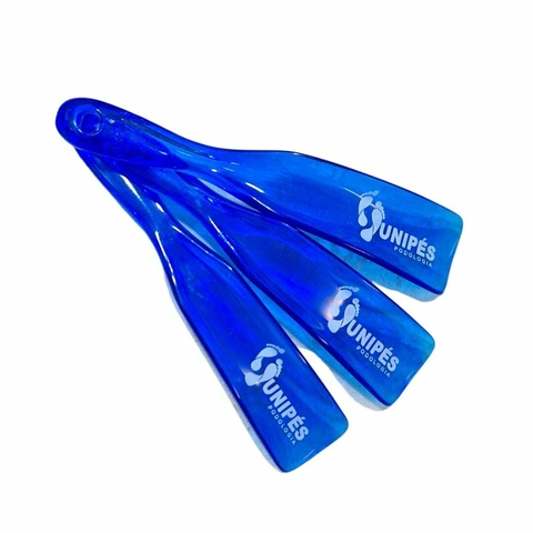 Calçadeira de acrílico