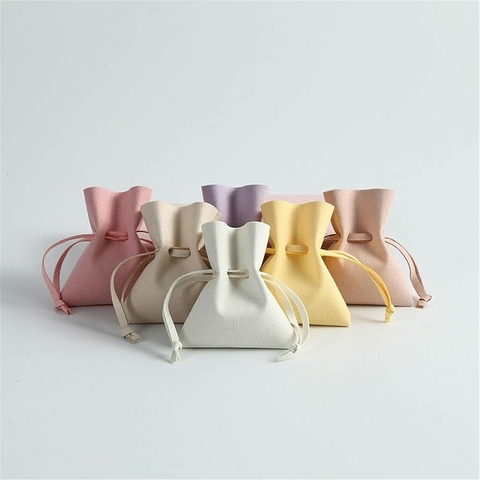 Bolsa para joyeria de gamuza de microfibra. Precio por unidad. - comprar online