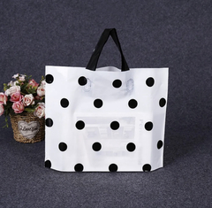 Bolsa con manija "Lunares". Varias medidas. Precio por unidad. - comprar online