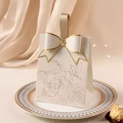 Caja bolsa con lazo. Color natural. Precio por unidad. - Capkelitos mayorista