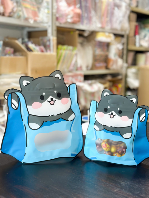 Bolsa doypack con perritos celeste. Precio por unidad. - comprar online