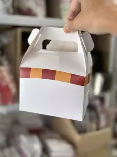 Caja muñeco de nieve 11,5x8,5x15,5 cms. Precio por unidad. en internet