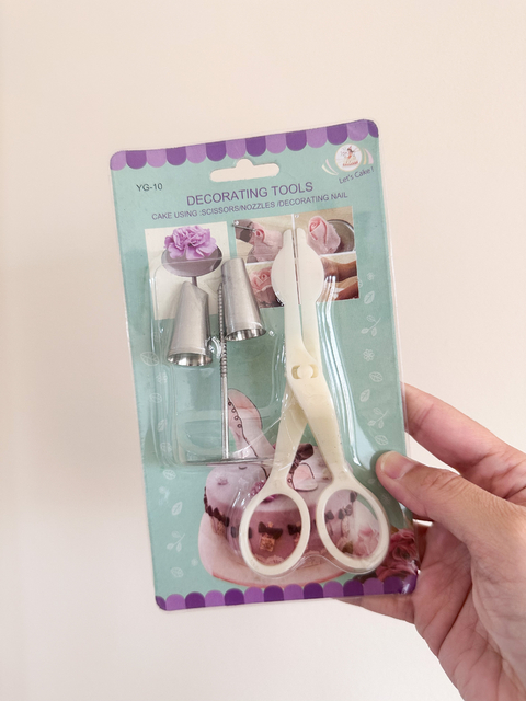 Set tijera + clavo + picos para flores