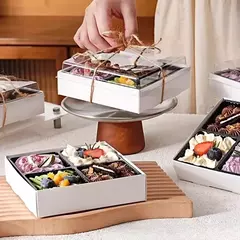 Caja cuadrada con división interna y tapa. Varios colores y tamaños. Precio por unidad. en internet