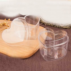 Envase transparente con forma de corazón. Incluye tapa + cuchara. Precio por unidad. en internet