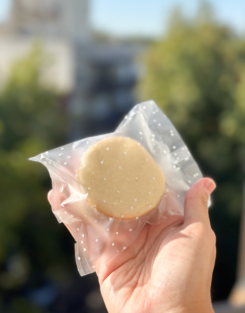 Envoltorio "Lunares blancos" Varios tamaños. Pack por 10 unidades.