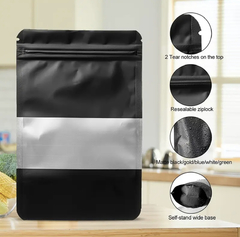 Bolsa Doypack negra con visor. Precio por unidad. - Capkelitos mayorista