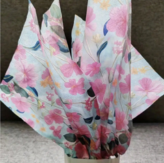 Papel seda flores fucsias y fondo celeste, Pack x 10 unidades