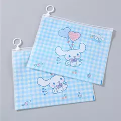 Bolsa estuche de PVC. Diseño My Melody y Cinnamoroll. Precio por unidad. - Capkelitos mayorista