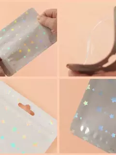 Bolsa holográfica con estrellas. Precio por unidad. - tienda online
