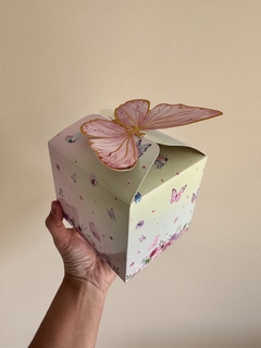 Caja mariposa 10x10x12cms. Precio por unidad. en internet