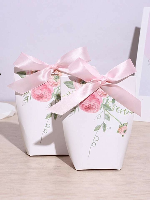 Caja bolsa con flores. Precio por unidad.