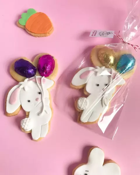 Cortante conejo con globos