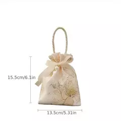 Bolsa de tela de saten. Varios colores disponibles. Precio por unidad.