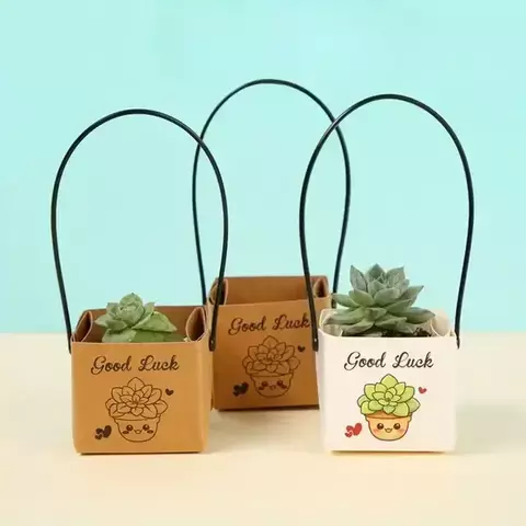 Mini caja con manija. 3 modelos disponibles. Precio por unidad. - comprar online