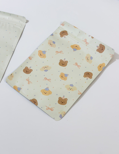 Bolsa con cierre hermético ositos y perritos con bonete. Precio por unidad. - Capkelitos mayorista