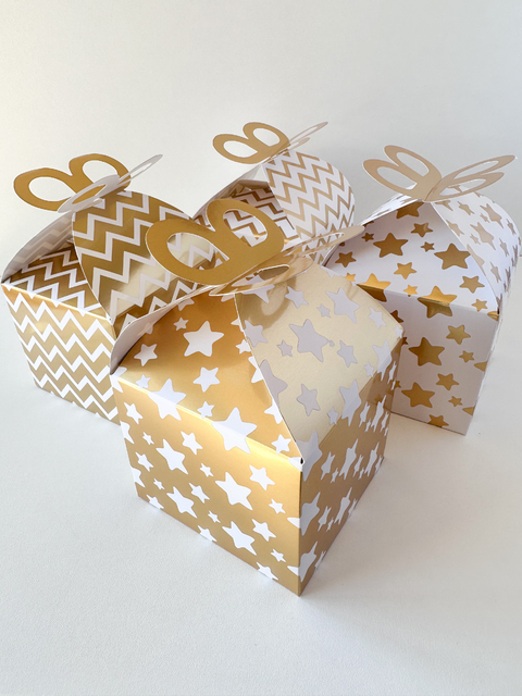 Caja estilo cajita feliz. Precio por unidad.