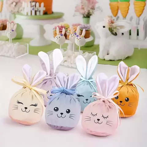 Bolsa de tela conejito. Precio por unidad.