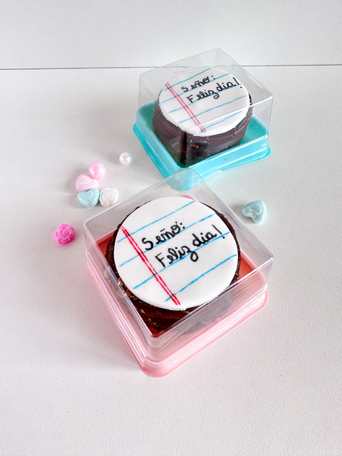 envase pet cuadrado chico. Precio por unidad.