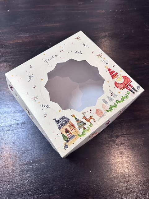 Caja cuadrada ilustrada Navidad 24x24x10 cms. Precio por unidad.