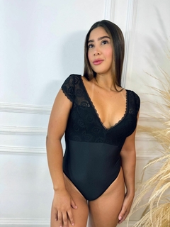 BODY JESS - Pao con Amor