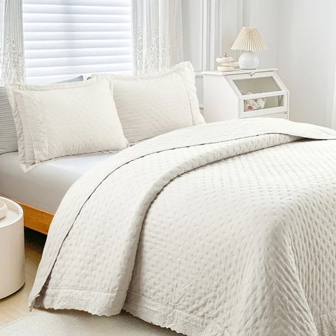 Kit Colcha/Cobre Leito Provence com 2 Porta Travesseiros Creme