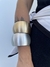 Bracelete fosco na internet