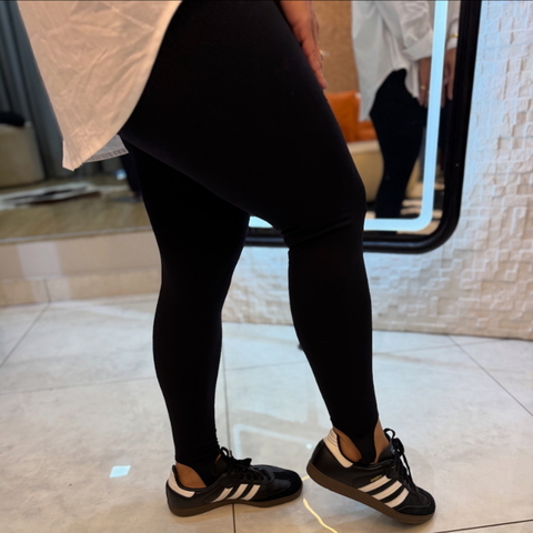 Calça legging pezinho