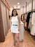 Conjunto branco blusa e shorts saia