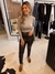 Calça em couro eco skinny