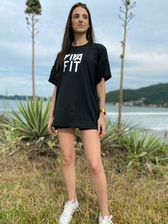 Camiseta Oversized Feminina - Poliamida Leve - comprar online