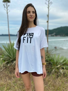 Camiseta Oversized Feminina - Poliamida Leve - It’s Fit