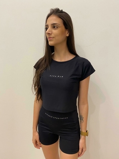 Cropped Manga Morcego - Dry Aero - comprar online