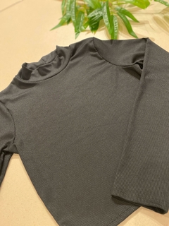 Cropped Manga Longa - comprar online
