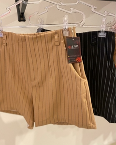 Shorts Risca Giz