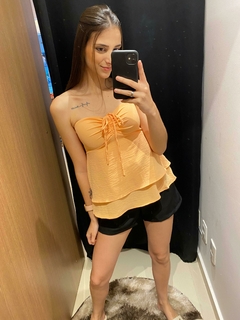 Blusa Bata na internet
