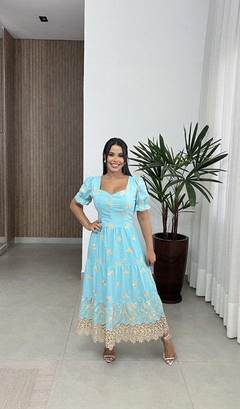 VESTIDO DE LESSE BORDADO