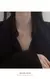 Colar Feminino com Pingente de Cruz – Delicado e Elegante na internet