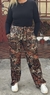 Pantalon con bolsillos y lazo