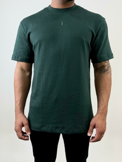 Camiseta Oversized Lisa Verde Militar - comprar online