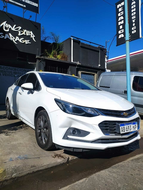 Chevrolet Cruze 1.4 LTZ AT Sedán – 2017