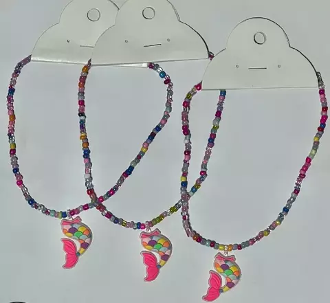 Colar de Miçangas com pingente Sereia