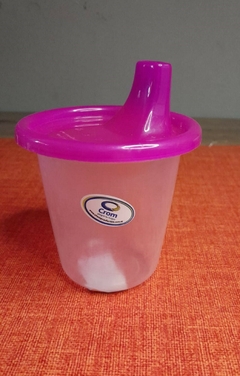 Vaso bebé tapa tomadora en internet