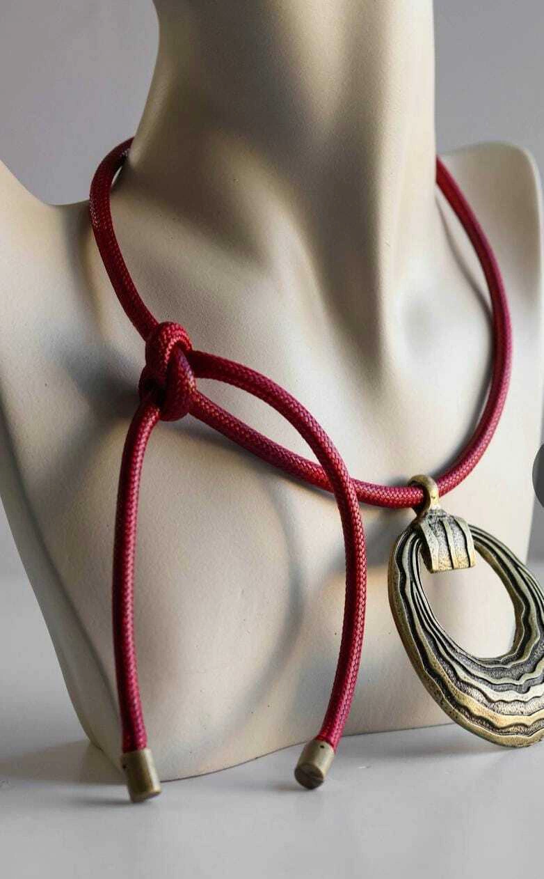 Coleção Ousadas: Colar Empodeirada