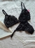 CONJUNTO DE PUNTILLA MARCELA KOURY BRALETTE CON ACCESORIO EN EL CENTRO Y TANGA LESS - tienda online