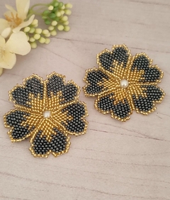 Aretes Tejidos Flor