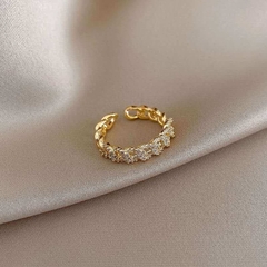 Anillo ajustable con circoneas - comprar online