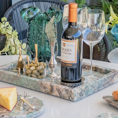 Bandeja com bordas - AMAZONITA