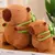 Imagem do Capybara Anime de pelúcia fofa, pelúcia kawaii, bichos de pelúcia fofos, boneca macia, presente para criança, simulação de pelúcia