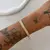 Bracelete Inspiração Cartier Cravejado Dourado